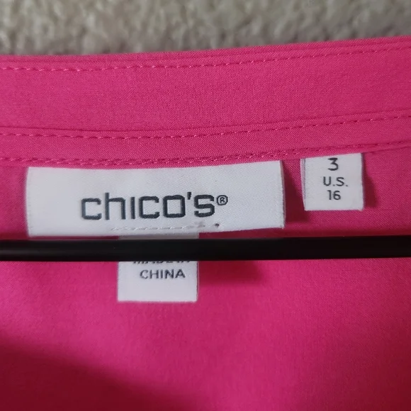 Chico's Dress Size 3 Pink Embroidered Flutter Sleeve Knee Length Sheath - Picture 8 of 10